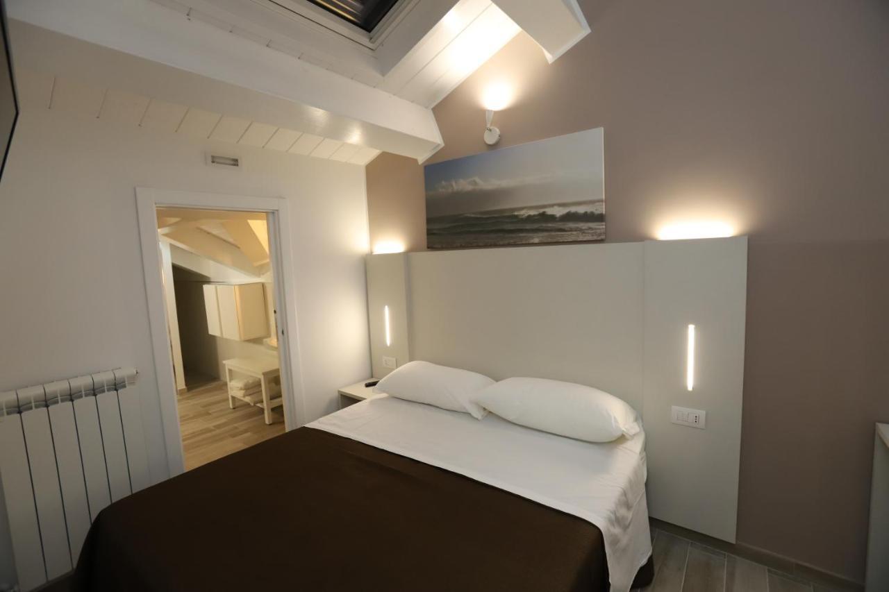 Orchidea Rooms & Suites Civitanova Marche Exterior foto