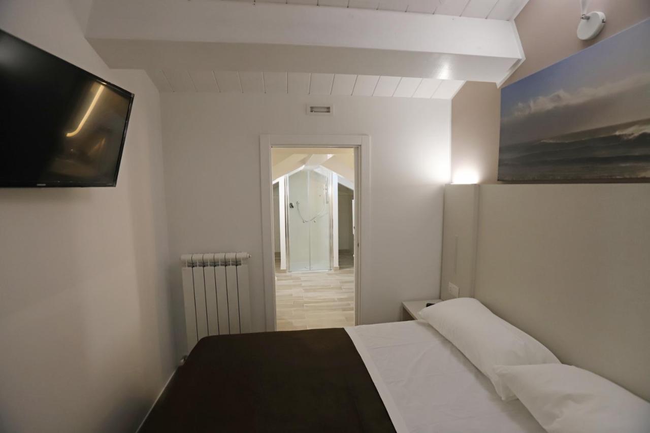 Orchidea Rooms & Suites Civitanova Marche Exterior foto